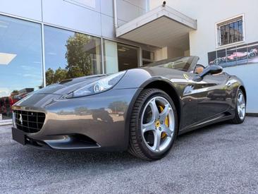 Ferrari California — photo 2