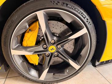 Ferrari SF90 Stradale — photo 12