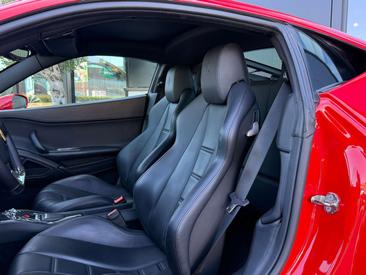 Ferrari 458 Italia — photo 13