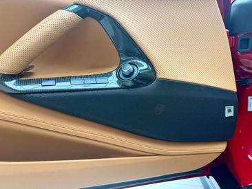 Ferrari 812 Superfast — photo 23