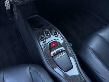 Ferrari 458 Italia — photo 18