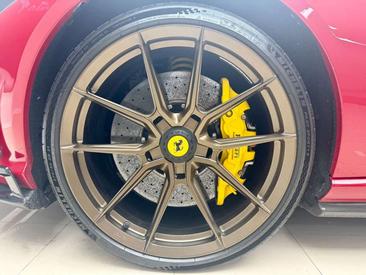 Ferrari 812 Superfast — photo 28