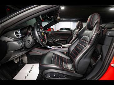 Ferrari California — photo 10