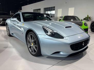 Ferrari California — photo 2