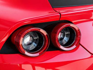 Ferrari GTC4Lusso — photo 4