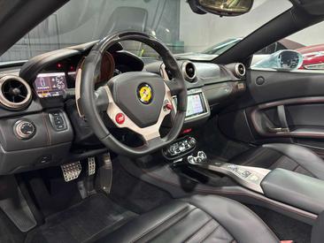 Ferrari California — photo 6