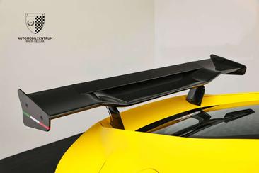 Ferrari 812 Superfast — photo 10