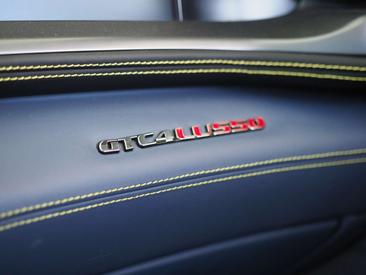 Ferrari GTC4Lusso — photo 8