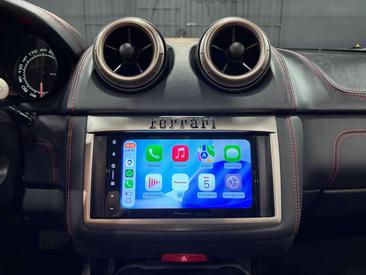 Ferrari California — photo 11