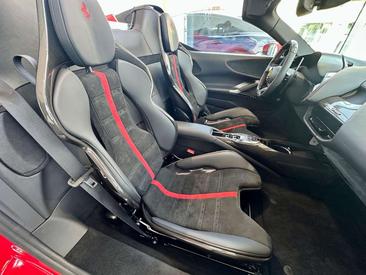 Ferrari SF90 Spider — photo 18