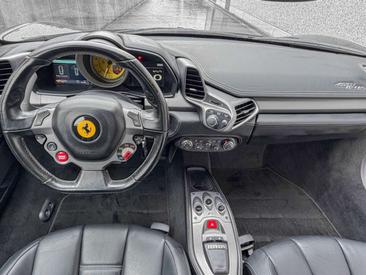 Ferrari 458 Italia — photo 5