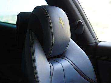 Ferrari GTC4Lusso — photo 19
