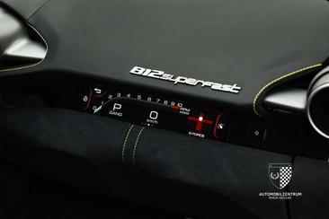 Ferrari 812 Superfast — photo 29