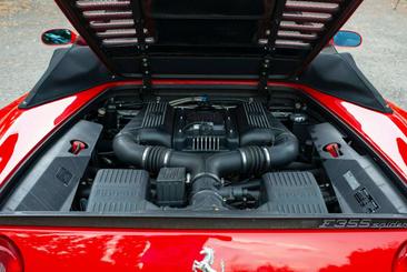 Ferrari F355 — photo 5