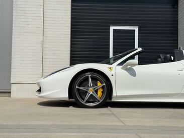 Ferrari 458 Spider — photo 12