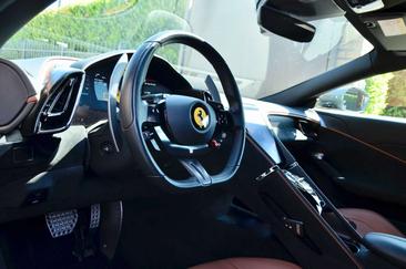 Ferrari Roma — photo 5