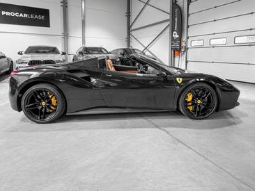 Ferrari 488 Spider — photo 15