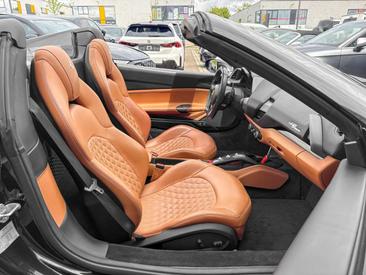 Ferrari 488 Spider — photo 19