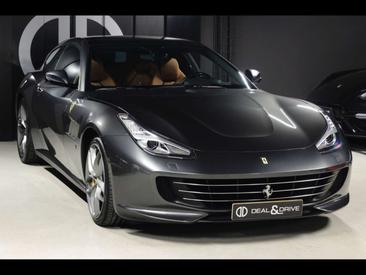 Ferrari GTC4Lusso — photo 6