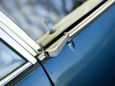Ferrari Daytona — photo 36