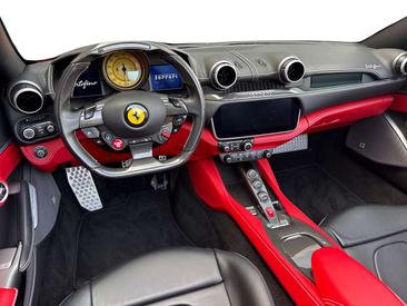 Ferrari Portofino — photo 11