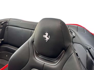 Ferrari Portofino — photo 16