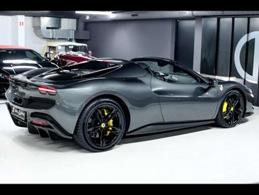Ferrari 296 GTS — photo 9