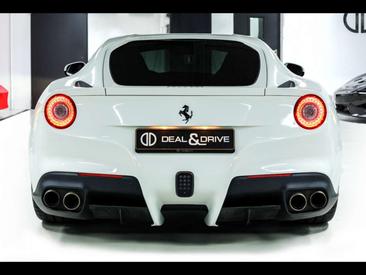 Ferrari F12 Berlinetta — photo 4