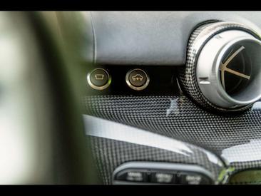 Ferrari F12 Berlinetta — photo 17