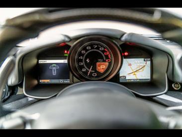 Ferrari F12 Berlinetta — photo 18