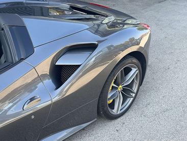 Ferrari 488 Spider — photo 11