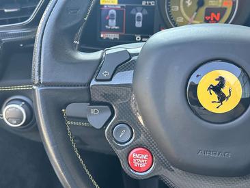 Ferrari 488 Spider — photo 33