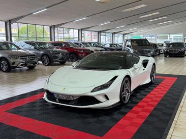 Ferrari F8 Tributo — photo 2