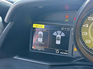 Ferrari 488 Spider — photo 38