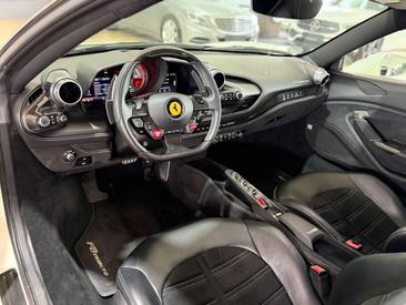 Ferrari F8 Tributo — photo 19