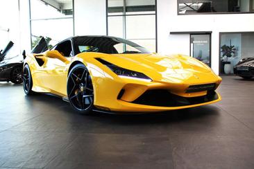 Ferrari F8 Tributo — photo 31