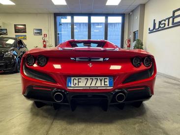 Ferrari F8 Tributo — photo 4