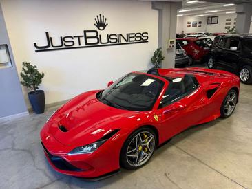 Ferrari F8 Tributo — photo 11