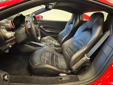 Ferrari F8 Tributo — photo 13