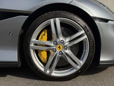 Ferrari Portofino — photo 6