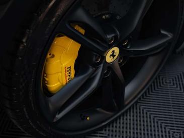 Ferrari 296 GTS — photo 17