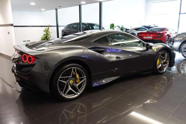 Ferrari F8 Tributo — photo 5