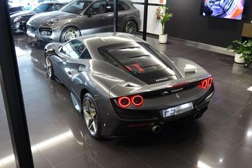 Ferrari F8 Tributo — photo 23