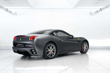 Ferrari California — photo 5