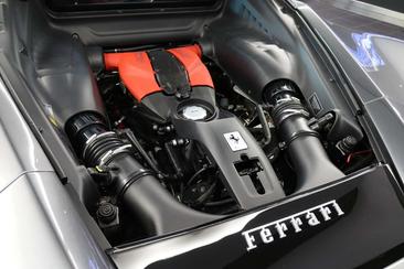 Ferrari F8 Tributo — photo 27