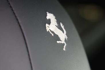 Ferrari 812 Superfast — photo 9