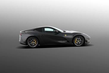 Ferrari 812 Superfast — photo 19