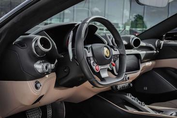 Ferrari Portofino — photo 17