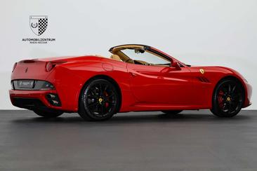 Ferrari California — photo 6