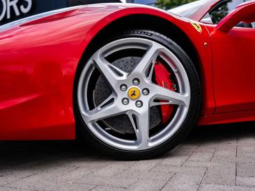 Ferrari 458 Spider — photo 7